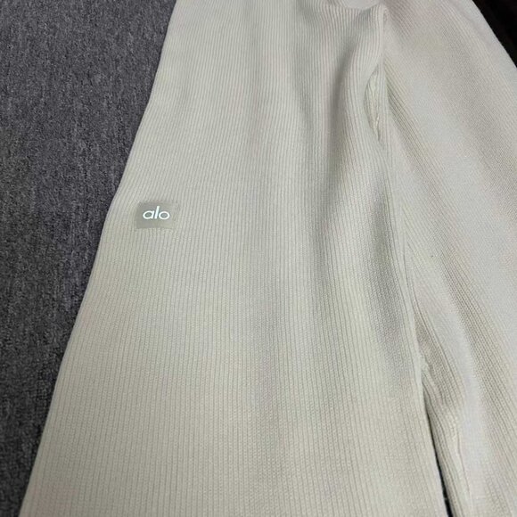 Alo Yoga Supernatural Sweater Pant - Picture 2 of 4